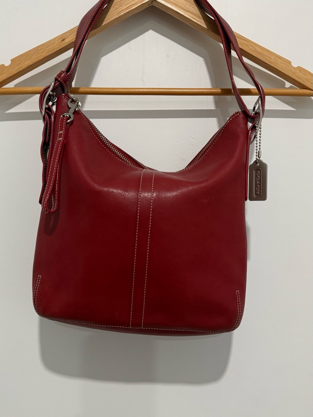 Vintage Coach Red Leather Legacy Slim legacy Duffle Hobo Bag #9326 Y2K